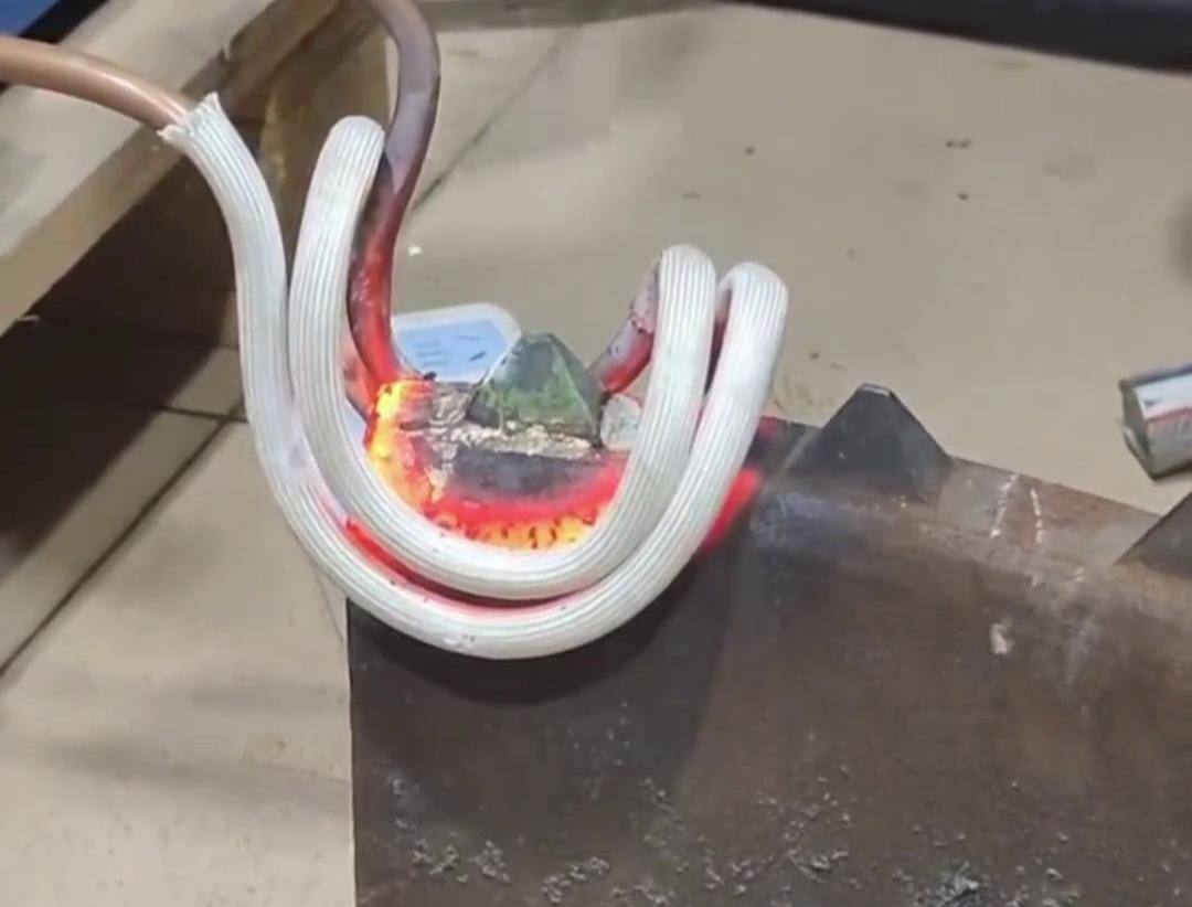 合金熱拆，采用高頻加熱機(jī)快速加熱帶合金金屬材料